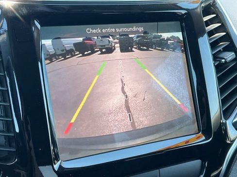 Used 2019 Jeep Cherokee Limited AWD/4WD image 26