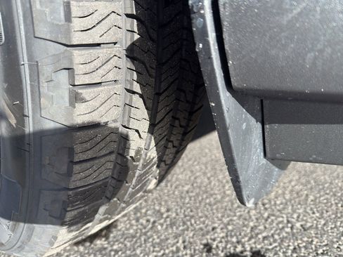 New 2026 Ford Maverick Lariat w/ Black Appearance Package image 11