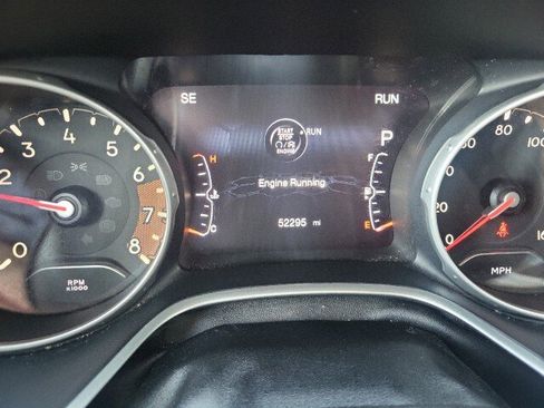 Used 2019 Jeep Compass Limited w/ Advanced Safety Group image 10