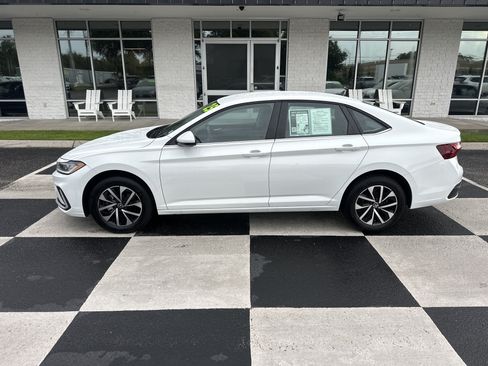 Used 2025 Volkswagen Jetta S FWD image 1