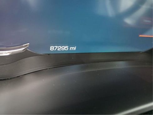 Used 2020 Cadillac Escalade Luxury AWD/4WD image 6