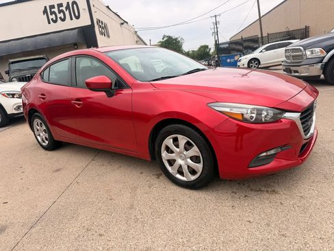 Used 2017 MAZDA MAZDA3 Sport FWD image 7