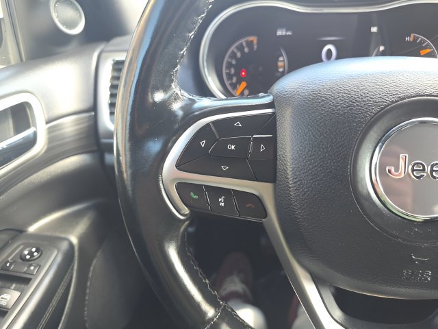 Certified 2021 Jeep Grand Cherokee Laredo X AWD/4WD image 14
