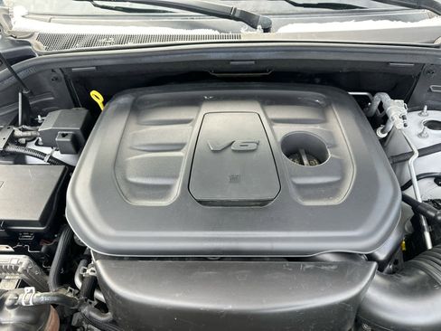 Used 2019 Jeep Grand Cherokee Limited image 19