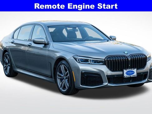 Used 2020 BMW 750i xDrive w/ Executive Package image 10