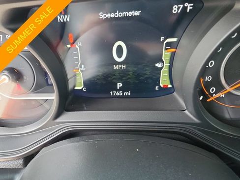 Certified 2025 Jeep Wrangler Sport AWD/4WD image 25