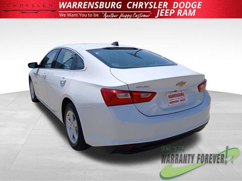 Used 2022 Chevrolet Malibu LS FWD image 6