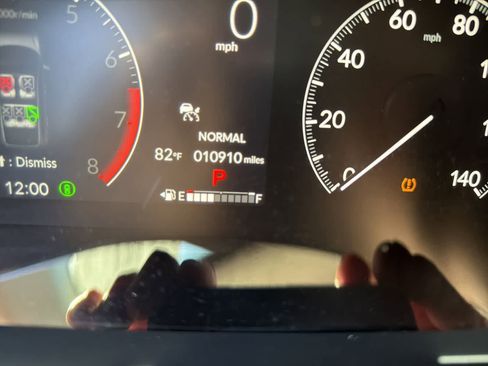 Certified 2025 Honda CR-V EX-L image 2