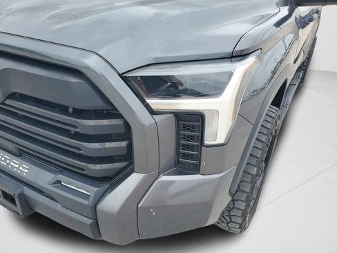 Used 2022 Toyota Tundra SR5 AWD/4WD image 24
