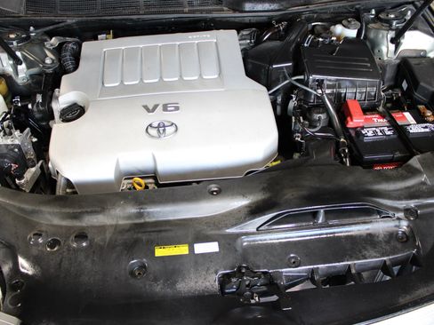 Used 2011 Toyota Avalon FWD image 32