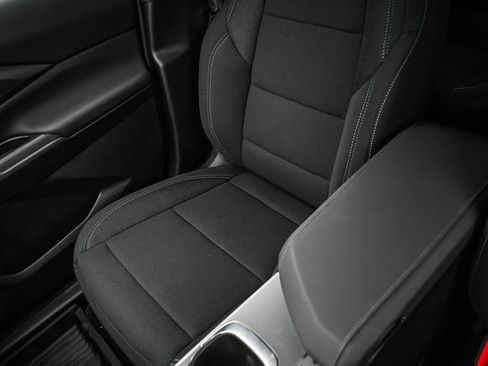 New 2026 Chevrolet Equinox EV LT image 24