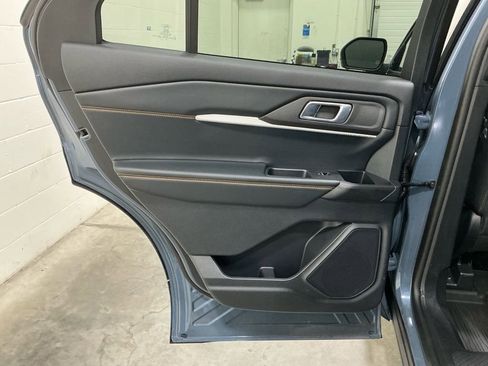 New 2026 Ford Explorer Tremor w/ Tremor Convenience Package AWD/4WD image 24