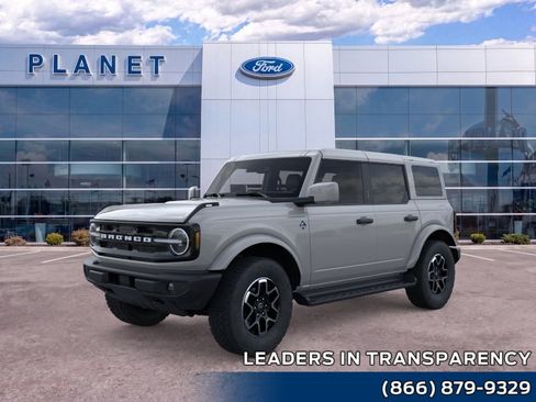 New 2026 Ford Bronco Outer Banks AWD/4WD image 1
