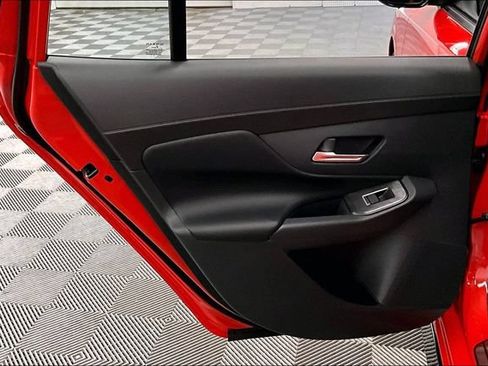 New 2026 Nissan Sentra SR w/ SR Premium Package FWD image 31