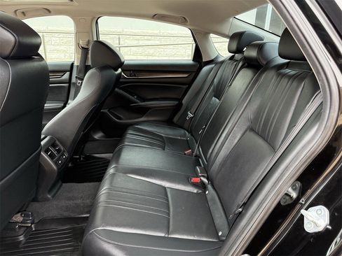 Used 2022 Honda Accord EX-L image 27