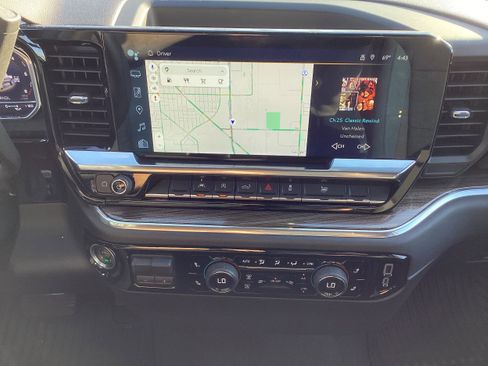 Used 2025 Chevrolet Silverado 1500 RST image 17