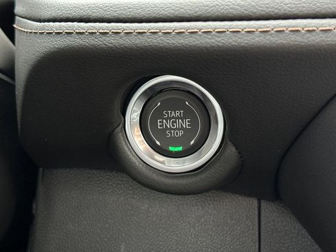 New 2026 Chevrolet Suburban High Country w/ LPO, Illumination Package image 24