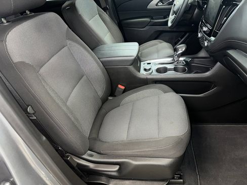 Certified 2023 Chevrolet Traverse LT image 35