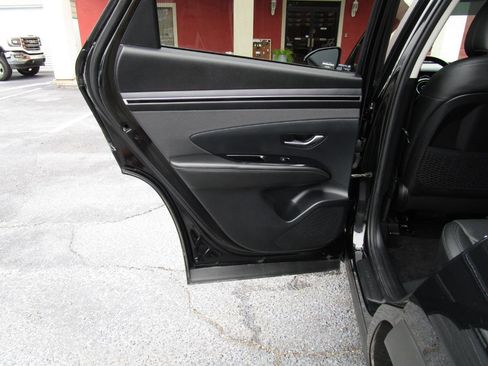 Used 2022 Hyundai Tucson SEL w/ Convenience + Premium Package FWD image 23