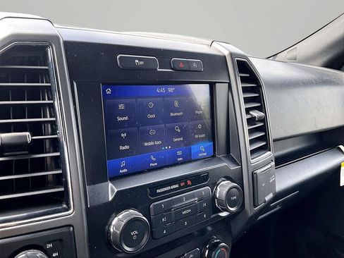 Used 2020 Ford F150 XLT w/ Equipment Group 302A Luxury AWD/4WD image 22