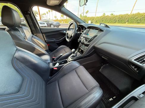 Used 2017 Ford Focus RS image 21