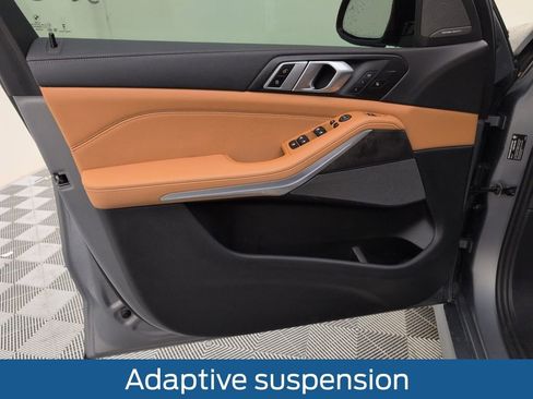 Used 2024 BMW X5 M60i image 41