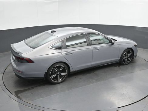 Used 2024 Honda Accord Sport image 30