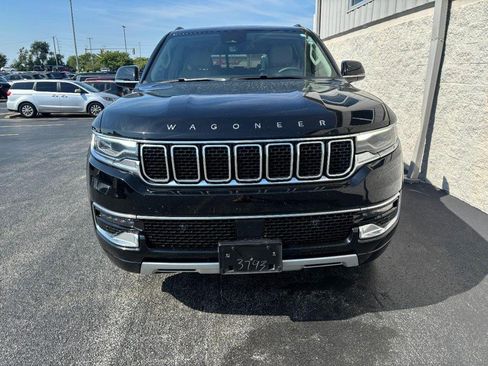 Used 2023 Jeep Wagoneer Series II w/ Flexible Seating Group AWD/4WD image 11