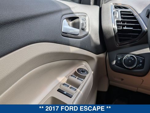 Used 2017 Ford Escape Titanium FWD image 25