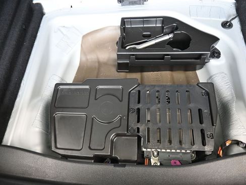 Used 2019 Mercedes-Benz GLA 250 4MATIC image 55