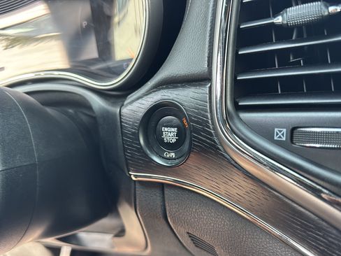 Used 2018 Jeep Grand Cherokee High Altitude AWD/4WD image 24