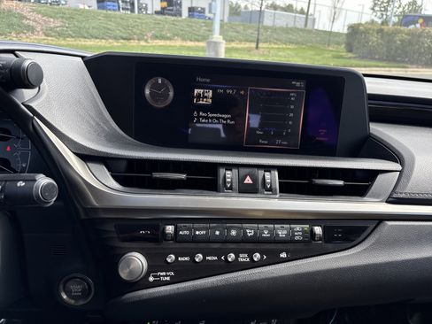 Used 2021 Lexus ES 350 w/ Premium Package image 28