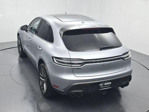 Used 2024 Porsche Macan AWD/4WD image 63