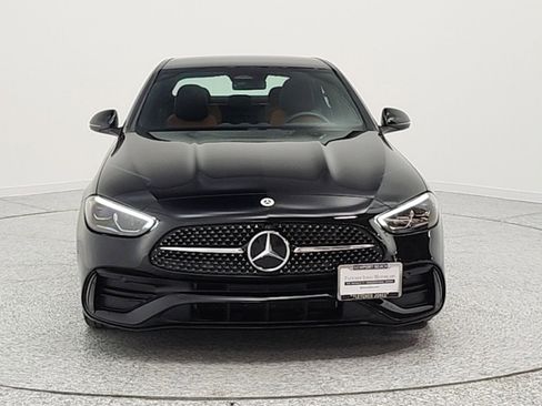 Used 2023 Mercedes-Benz C 300 Sedan image 2