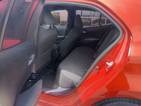 Used 2019 Toyota Corolla SE FWD image 15