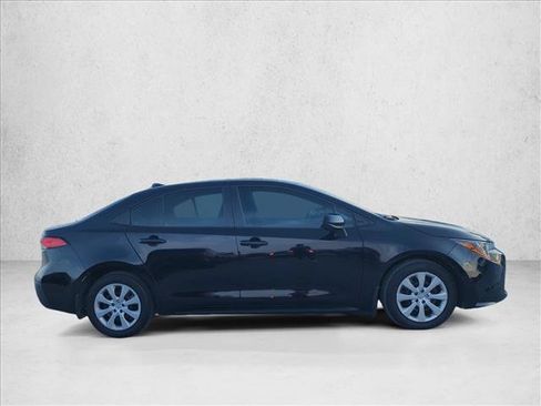 Certified 2026 Toyota Corolla LE FWD image 5