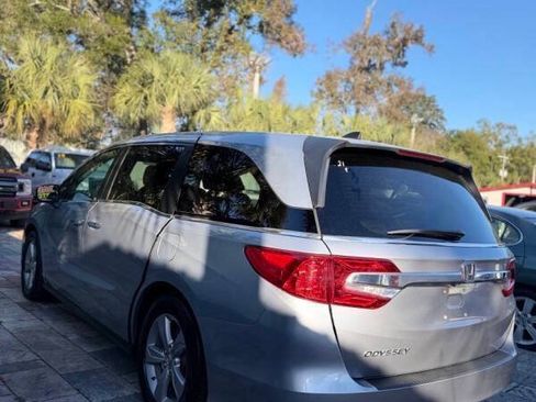 Used 2020 Honda Odyssey EX image 5