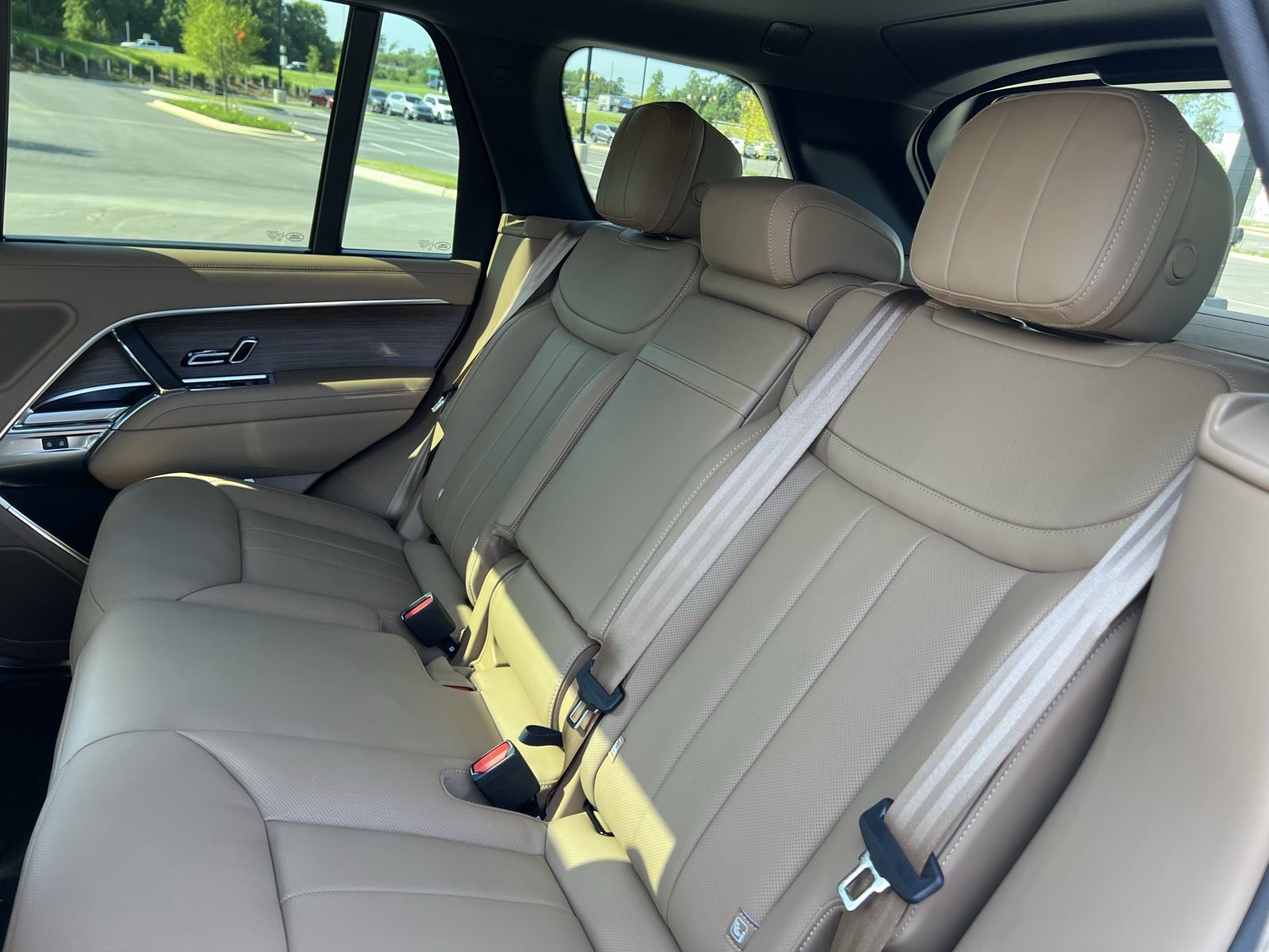 New 2026 Land Rover Range Rover SE AWD/4WD image 5