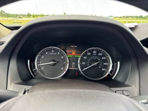 Used 2017 Acura MDX FWD image 15