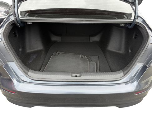 Used 2024 Honda Accord EX image 17