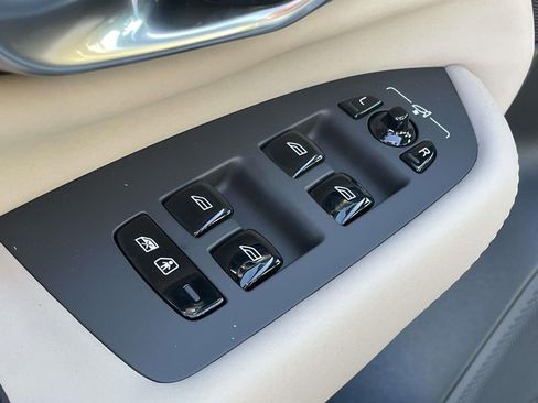 New 2026 Volvo XC90 B6 Plus w/ Protection Package Premier image 6