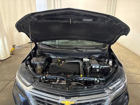 Used 2024 Chevrolet Equinox LS w/ LS Convenience Package FWD image 8
