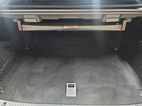 Used 2014 Mercedes-Benz E 350 Sedan image 13