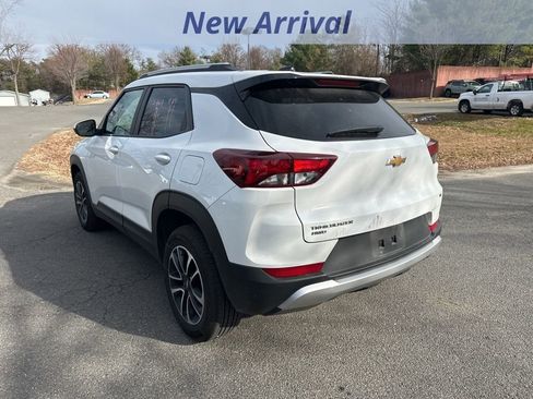 Certified 2025 Chevrolet TrailBlazer LT image 4