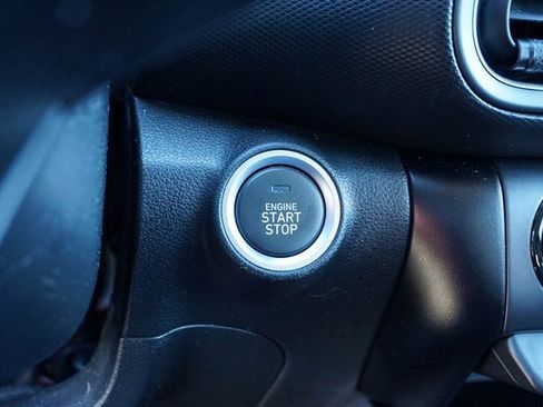 Used 2022 Hyundai Kona Limited image 24