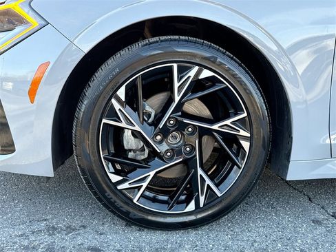 Used 2025 Kia K5 GT-Line image 18