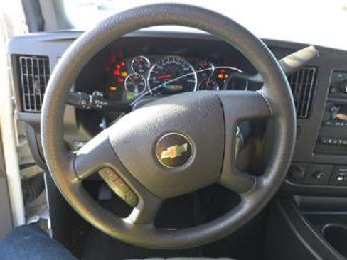 Used 2023 Chevrolet Express 3500 LT w/ LT Preferred Equipment Group image 22