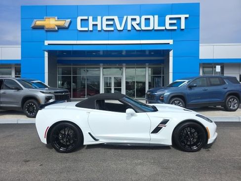 Used 2017 Chevrolet Corvette Grand Sport RWD image 9