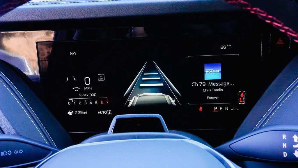 New 2026 GMC Yukon XL AT4 Ultimate AWD/4WD image 18