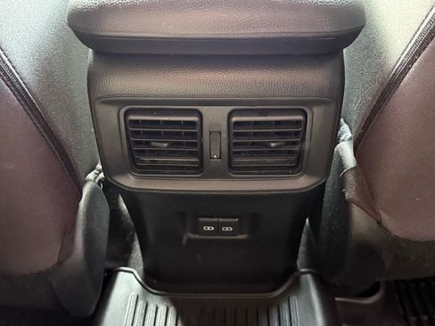 Used 2023 Toyota RAV4 XLE image 14